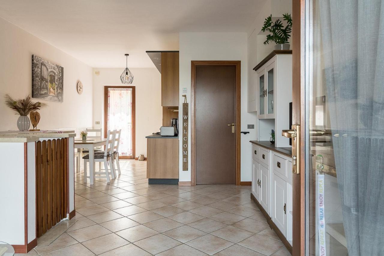 Casa Sulla Collina Apartment Puegnago del Garda Exterior photo